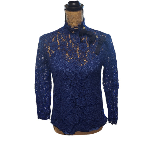 J Crew blue lace high collared long sleeve top with long sleeves, size 4 - Picture 1 of 5